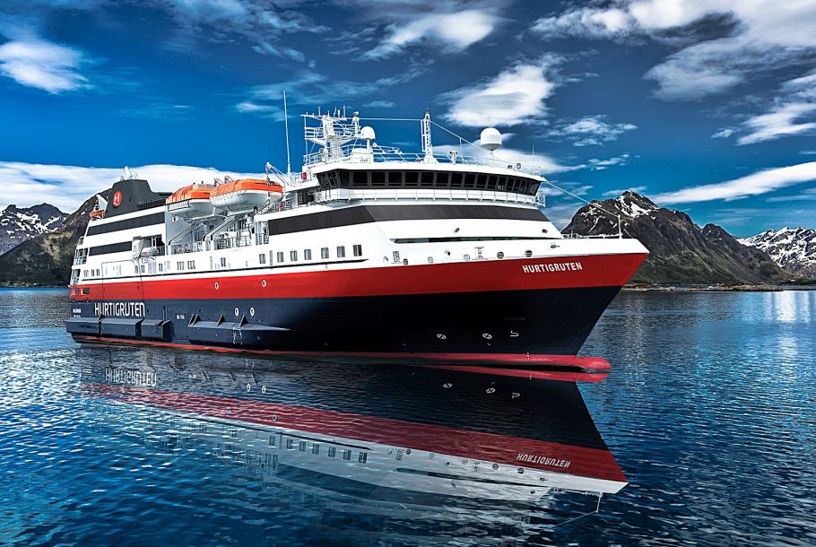 Hurtigruten Expeditions Introduces Exclusive Galapagos Expedition
