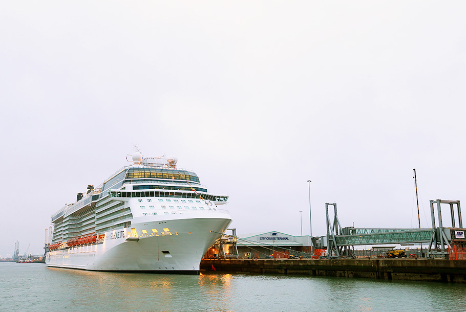 Celebrity cruises jobs onboard