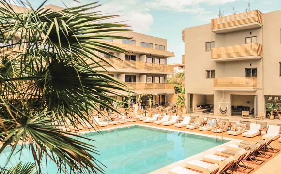 Crete and Mallorca Top Picks for a Sunshine Break this Year