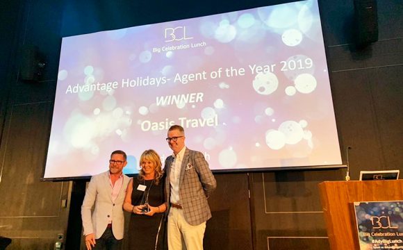 Oasis Travel Scoops Advantage Award