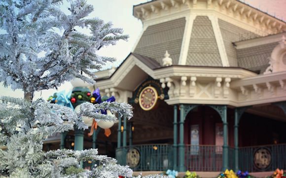 Disneyland Paris Will be Open For the Christmas Season
