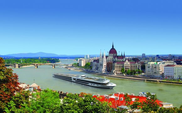 Savings of up to £3,000 on New River Cruise Programme