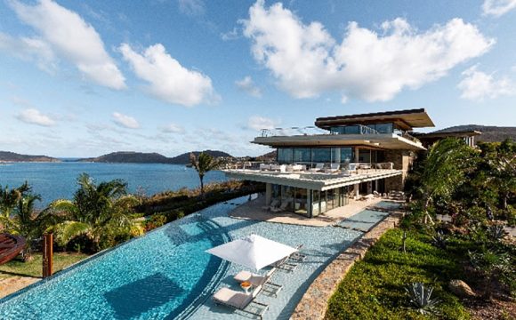 Living the Life of Luxury: Moskito Island Launches Under Sir Richard Branson’s Virgin Limited Edition Portfolio