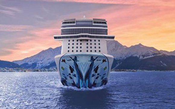 Norwegian Cruise Raises Profit Outlook