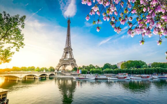 LAST MINUTE BREAK TO THE CITY OF LOVE – FROM ONLY £289PP