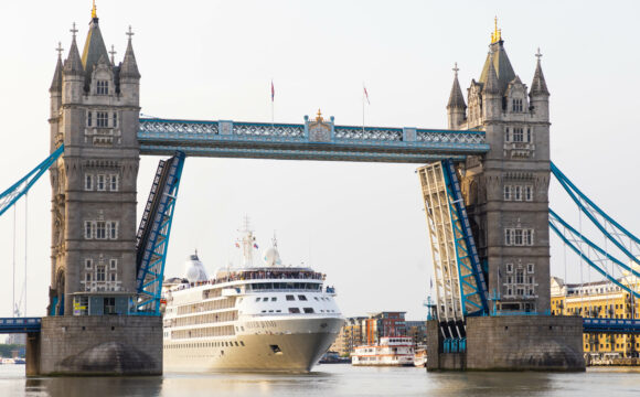 Silverseas’ Silver Wind Makes Spectacular Sailing in London