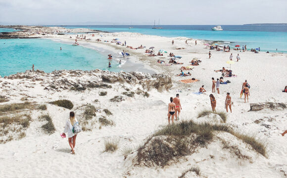 British Holidaymaker Dies in Ibiza