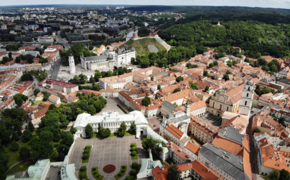 What Lures British Travellers to Vilnius?