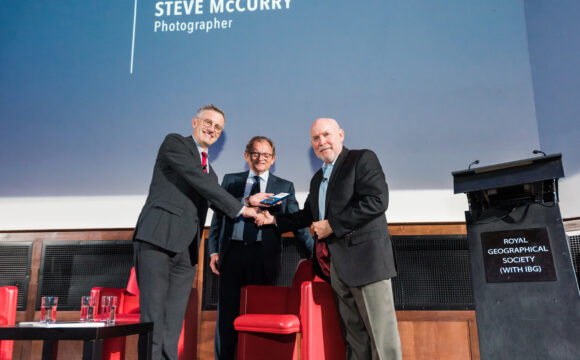 SILVERSEA® HOSTS THE U.K. PREMIERE OF STEVE MCCURRY’S FILM, MCCURRY: THE PURSUIT OF COLOR