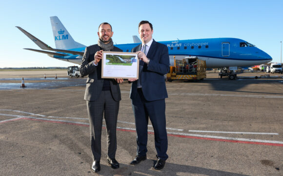 Air France-KLM & Teesside International Airport Sign a Sustainable Aviation Fuel Agreement