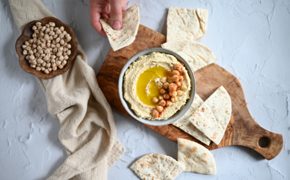 Calling All Hummus Lovers! Celebrate Your Love this Month in Israel