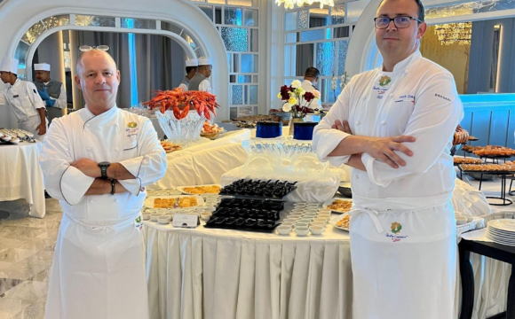 Oceania Cruises’ Senior Culinary Director Inducted into Maîtres Cuisiniers de France