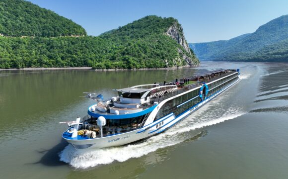 VIVA Cruises Joins CLIA