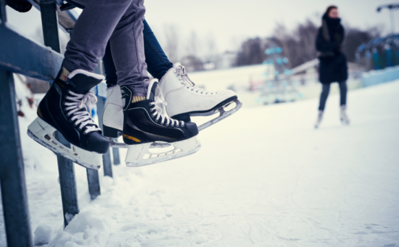 5 Difficult Ice Skating Moves You Should Not Try at Home